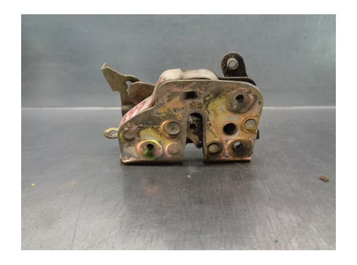 Recambio de cerradura puerta delantera derecha para nissan nissan l - 35.4r | 0.90... l35/2 referencia OEM IAM 11JL89 2 PUERTAS