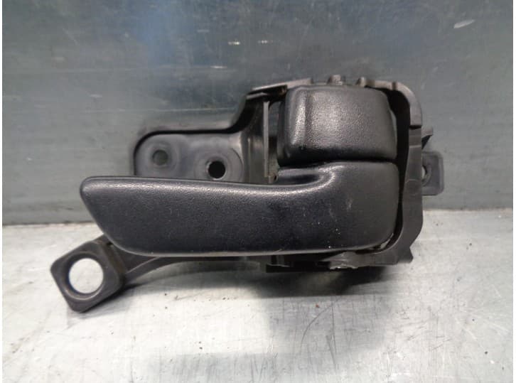 Recambio de maneta interior delantera derecha para toyota celica coupé (_t20_) 1.8 i 16v (at200/st) referencia OEM IAM 692052014