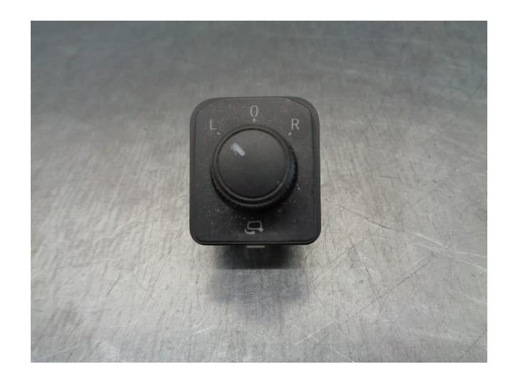 Recambio de mando retrovisor para seat arona (kj7, kjp) 1.6 tdi referencia OEM IAM 6F0959565