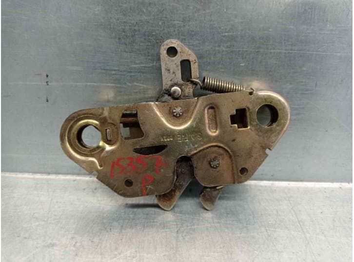 Recambio de cerradura maletero / porton para alfa romeo 33 (905_) 1.5 qv (905.a2n, 905.a2v) referencia OEM IAM