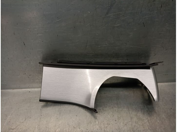 Recambio de molduras delanteras para mercedes-benz cla shooting brake (x118) cla 200 (118.687) referencia OEM IAM A1776809200 A1