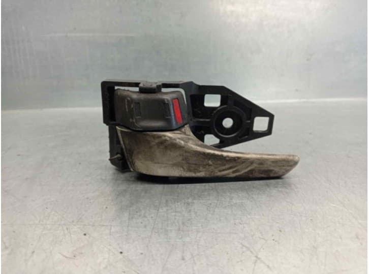 Recambio de maneta interior delantera izquierda para toyota prius (_w3_) 1.8 hybrid (zvw3_) referencia OEM IAM 6927447020 5 PUE