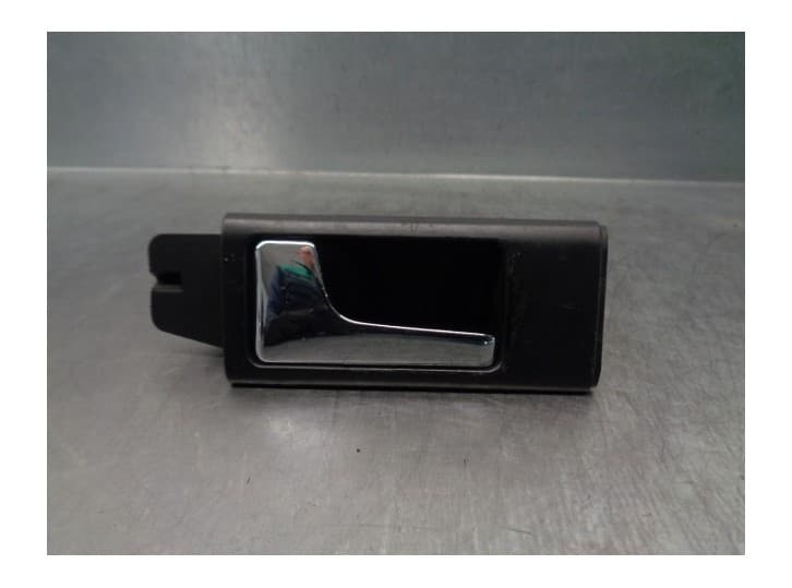 Recambio de maneta interior delantera izquierda para audi a6 c4 (4a2) 2.3 referencia OEM IAM 4A0837019B