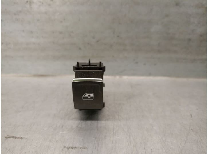 Recambio de mando elevalunas delantero derecho para seat leon (kl1, klg) 1.5 tsi referencia OEM IAM 5G0959855N