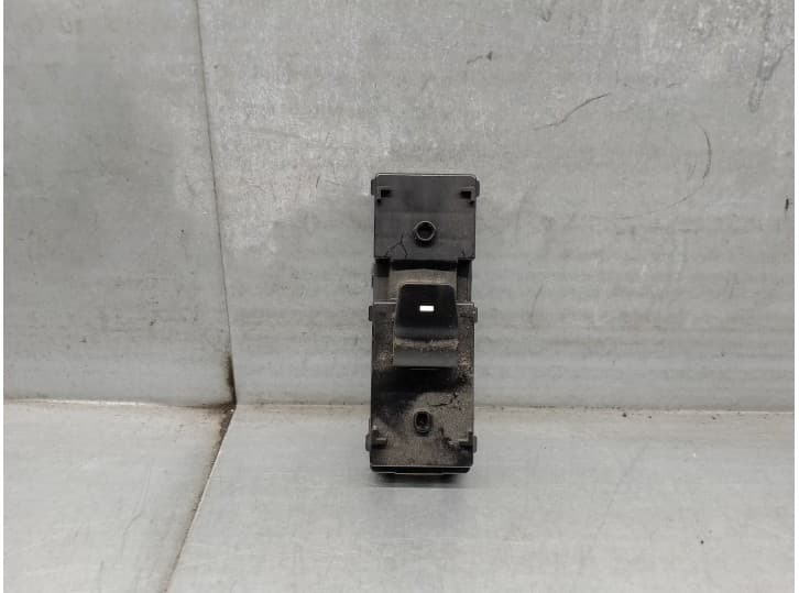 Recambio de mando elevalunas trasero izquierdo para hyundai ioniq (ae) 1.6 gdi hybrid referencia OEM IAM 93580G2010