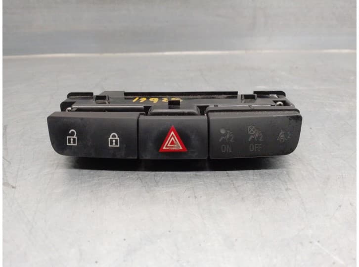 Recambio de warning para opel insignia a sedán (g09) 2.0 cdti (69) referencia OEM IAM 13324594