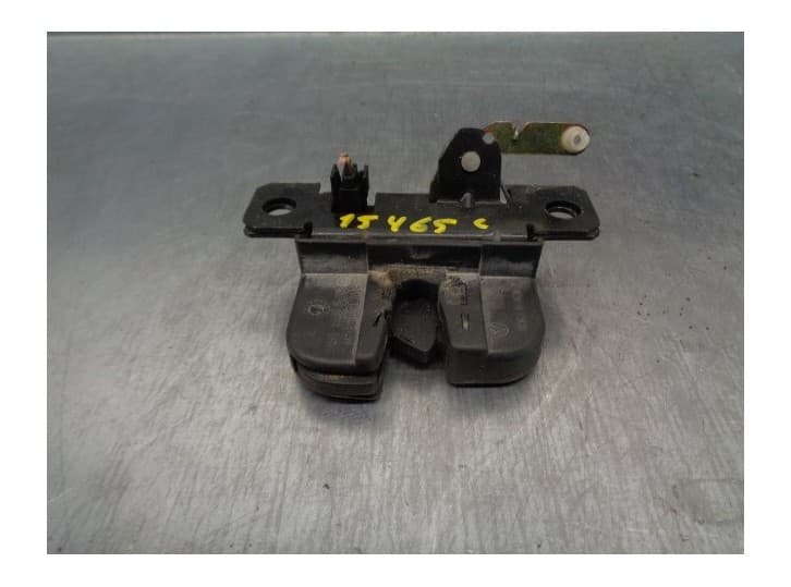 Recambio de cerradura maletero / porton para volkswagen passat b5.5 variant (3b6) 2.5 tdi referencia OEM IAM 3B9827505E 3 PINES