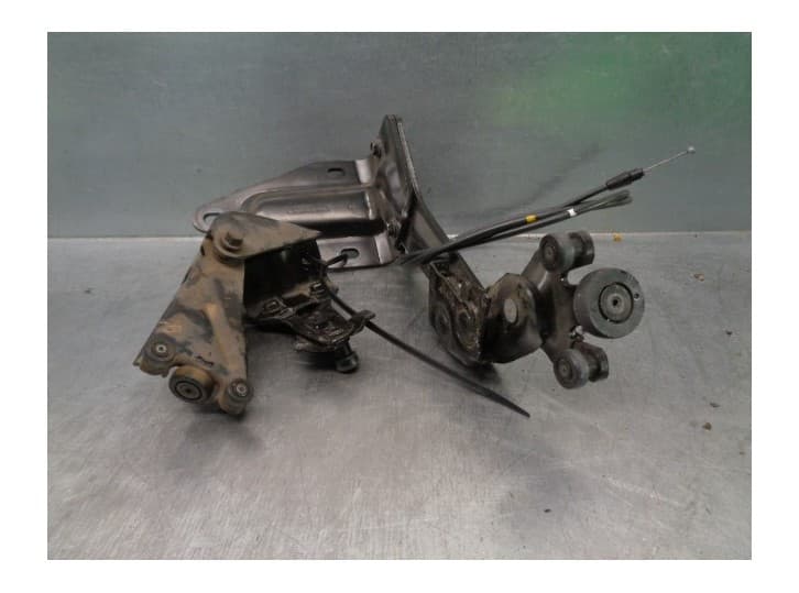 Recambio de bisagra puerta para chrysler grand voyager (gs) 2.5 td referencia OEM IAM 4675649