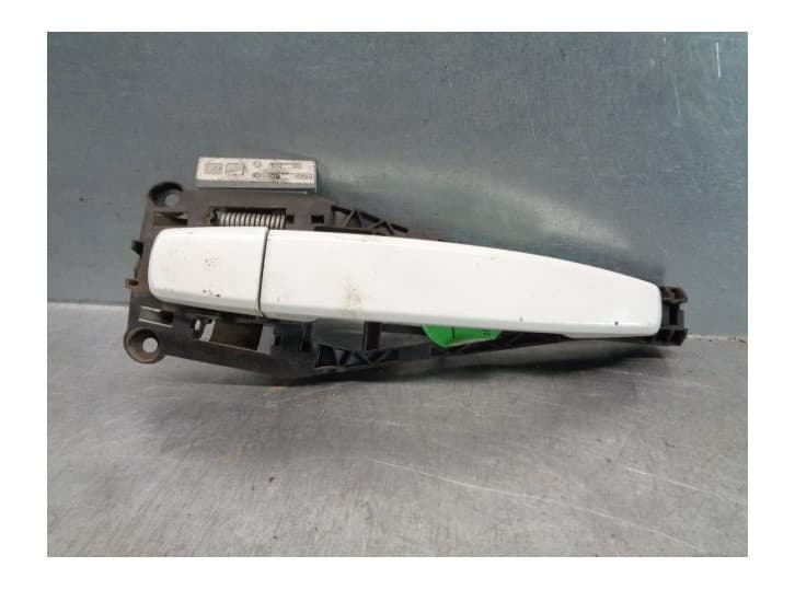 Recambio de maneta exterior delantera derecha para chevrolet aveo hatchback (t300) 1.3 d referencia OEM IAM 25936893