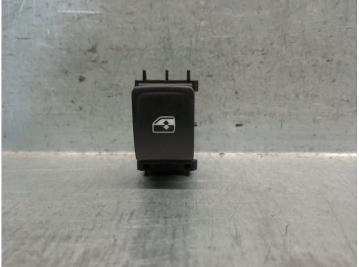 Recambio de mando elevalunas trasero izquierdo para volkswagen taigo (cs1) 1.0 tsi referencia OEM IAM 5G0959855K WHC31623