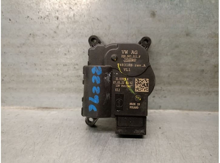 Recambio de motor apertura trampillas climatizador para seat leon (kl1, klg) 1.5 tsi referencia OEM IAM 2Q0907511F T48318B VALE