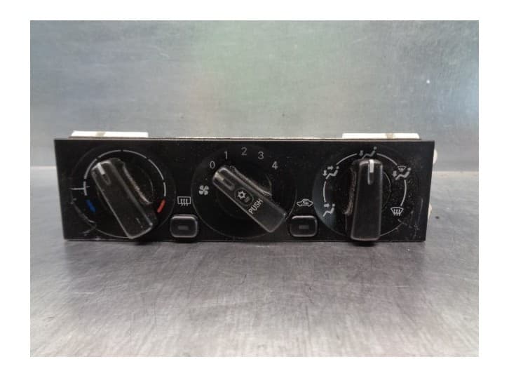 Recambio de mando calefaccion / aire acondicionado para mitsubishi space runner (n6_w, n7_w) 2.0 (n63w) referencia OEM IAM MR398
