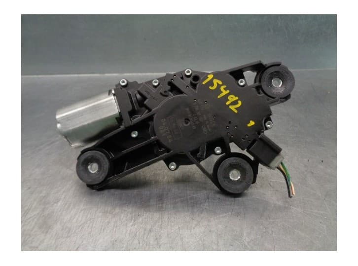 Recambio de motor limpia trasero para volvo v50 (545) 2.4 referencia OEM IAM 3M51R17K441AB 0390201582 BOSCH