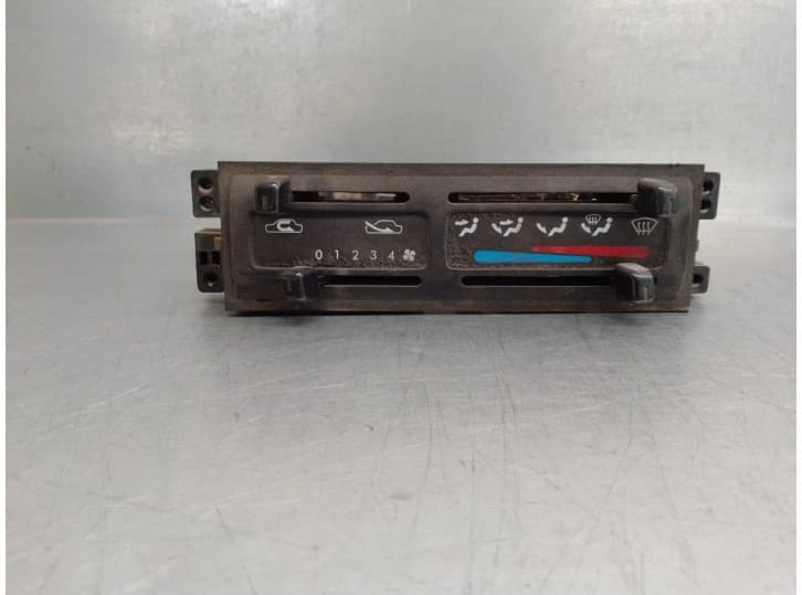 Recambio de mando calefaccion / aire acondicionado para nissan vanette cargo furgoneta (hc 23) 2.3 d referencia OEM IAM 275008C8
