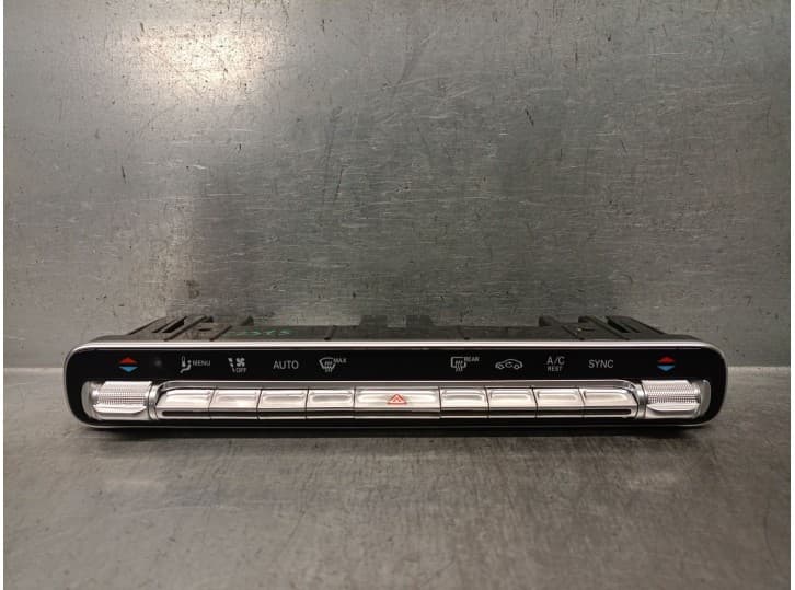 Recambio de mando climatizador para mercedes-benz cla shooting brake (x118) cla 200 (118.687) referencia OEM IAM A2479056703 A24