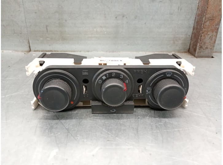 Recambio de mando calefaccion / aire acondicionado para seat ibiza iii (6l1) 1.2 referencia OEM IAM 6L0819045 6L0819045D 9015118