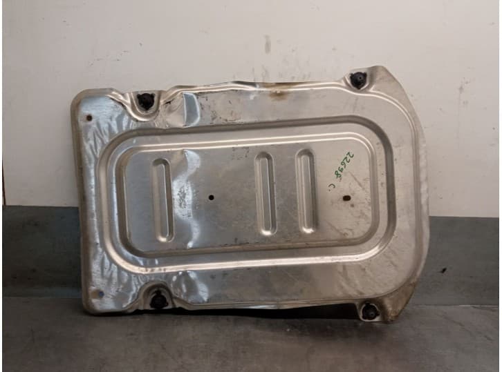Recambio de cubrecarter para volkswagen taigo (cs1) 1.0 tsi referencia OEM IAM 2Q0825229B 2Q0825229B