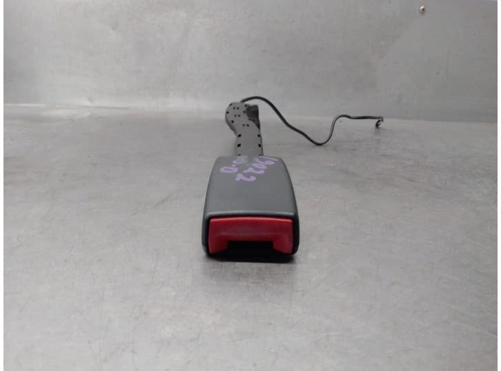 Recambio de enganche cinturon delantero derecho para volkswagen golf v (1k1) 1.9 tdi referencia OEM IAM 1K4857756C DELANTERO DER