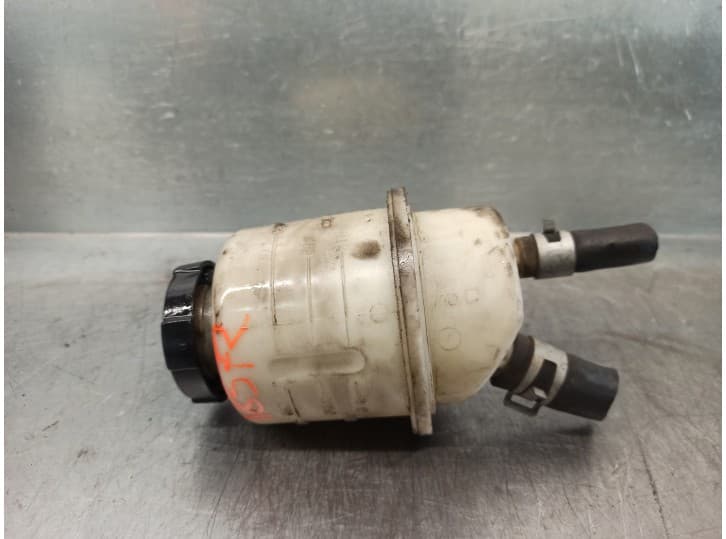 Recambio de deposito servo para nissan navara np300 (d40) 2.5 dci referencia OEM IAM 49180EA000