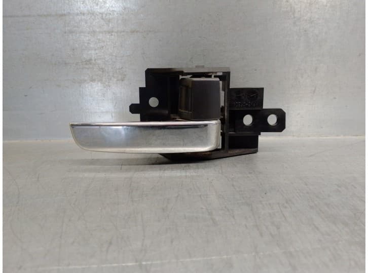 Recambio de maneta interior delantera derecha para mitsubishi asx (ga_w_) 1.6 mivec (ga1w) referencia OEM IAM 5716A480XB 5 PUER