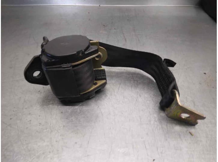Recambio de cinturon seguridad trasero derecho para ford sierra ii (gbg, gb4) 2.0 i referencia OEM IAM 87BBF611B68B1A