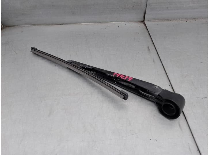 Recambio de brazo limpia trasero para mercedes-benz clase a (w176) a 180 cdi / d (176.012) referencia OEM IAM A1768200544