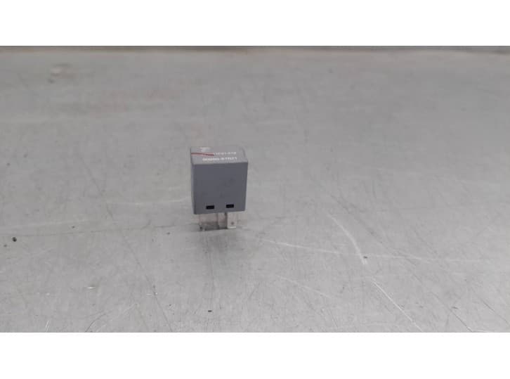 Recambio de rele para citroën c1 ii (pa_, ps_) 1.0 vti 72 referencia OEM IAM 9008087021 VFM11F41Z16