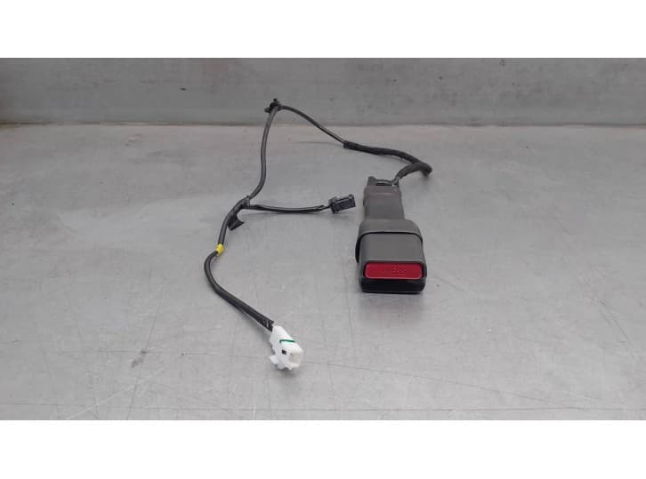 Recambio de enganche cinturon delantero derecho para citroën c1 ii (pa_, ps_) 1.0 vti 72 referencia OEM IAM 308605910 DELANTERO