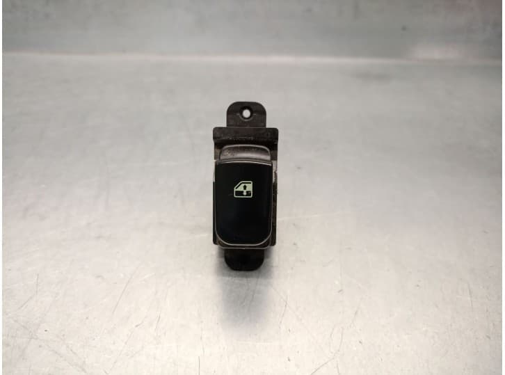 Recambio de mando elevalunas trasero derecho para hyundai sonata v (nf) 2.0 crdi referencia OEM IAM 202005491