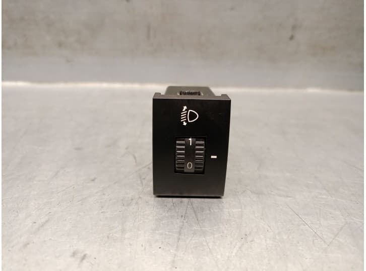 Recambio de mando luces salpicadero para ssangyong rodius ii 2.0 xdi referencia OEM IAM 8556021300 8556021300