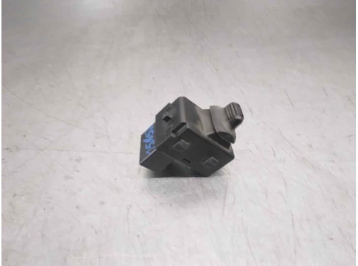 Recambio de mando elevalunas trasero izquierdo para chrysler sebring (jr) 2.0 referencia OEM IAM 56007695AC