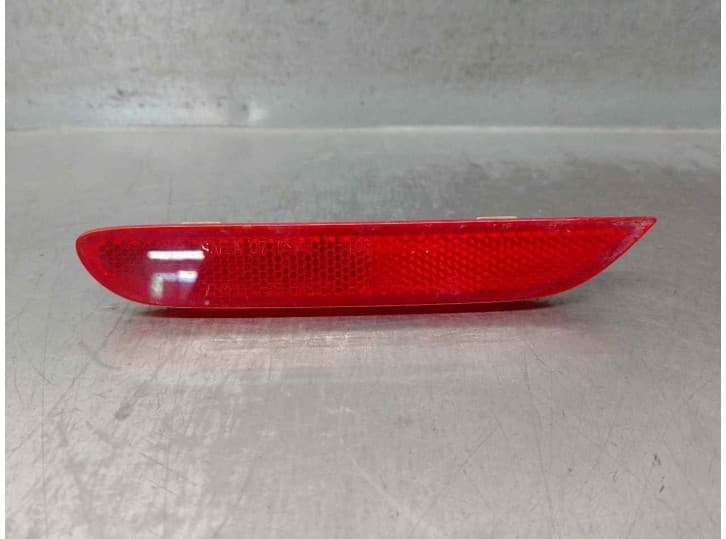 Recambio de piloto trasero izquierdo paragolpes para nissan x-trail iii (t32_, t32r, t32rr) 1.6 dci (t32) referencia OEM IAM 265