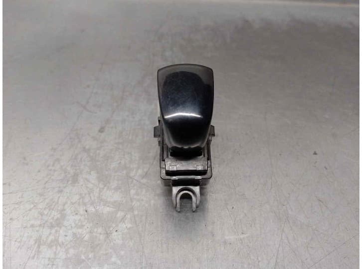 Recambio de mando elevalunas delantero derecho para nissan x-trail iii (t32_, t32r, t32rr) 1.6 dci (t32) referencia OEM IAM 2541
