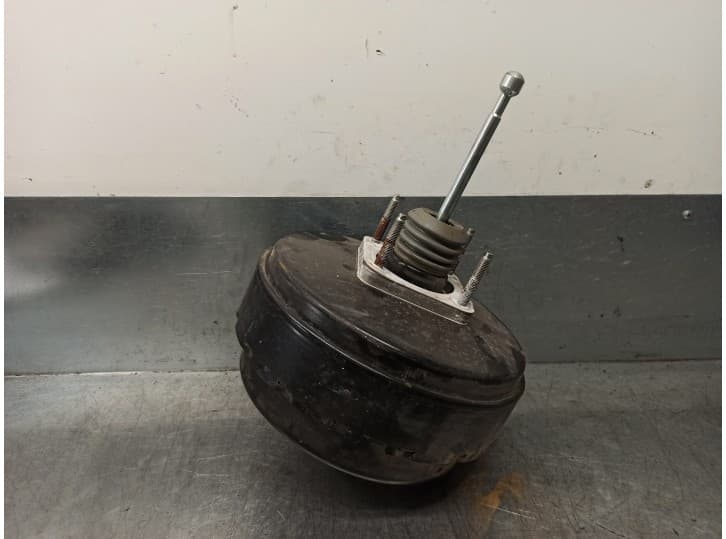Recambio de servofreno para maserati quattroporte 4.7 v8 cat referencia OEM IAM 209079 0204051221 BOSCH