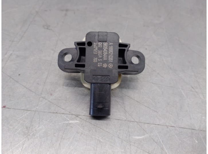 Recambio de sensor impacto para mercedes-benz clase a (w176) a 180 cdi / d (176.012) referencia OEM IAM A1668210351 56054084AA B