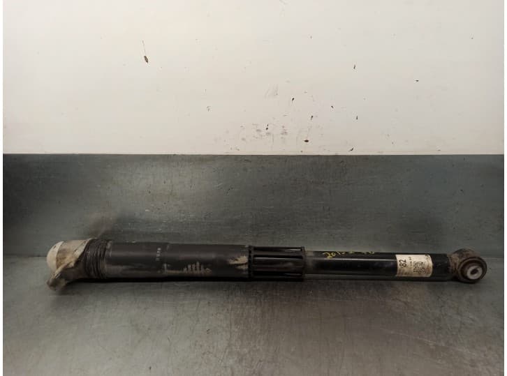 Recambio de amortiguador trasero derecho para volkswagen golf vii (5g1, bq1, be1, be2) 1.6 tdi referencia OEM IAM 5Q0518049CR