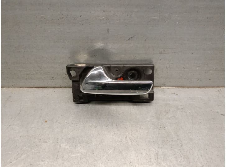 Recambio de maneta interior trasera izquierda para jeep grand cherokee iv (wk, wk2) 3.0 crd v6 4x4 referencia OEM IAM 921266 680