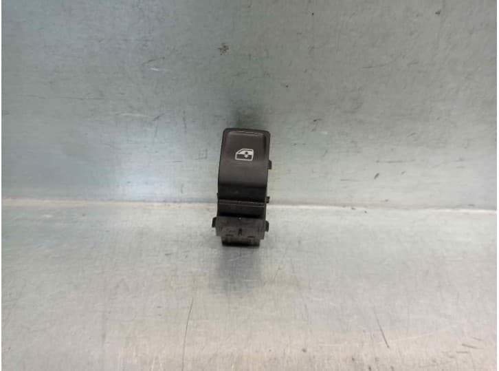 Recambio de mando elevalunas delantero derecho para skoda fabia iii (nj3) 1.2 tsi referencia OEM IAM 5JA959855A