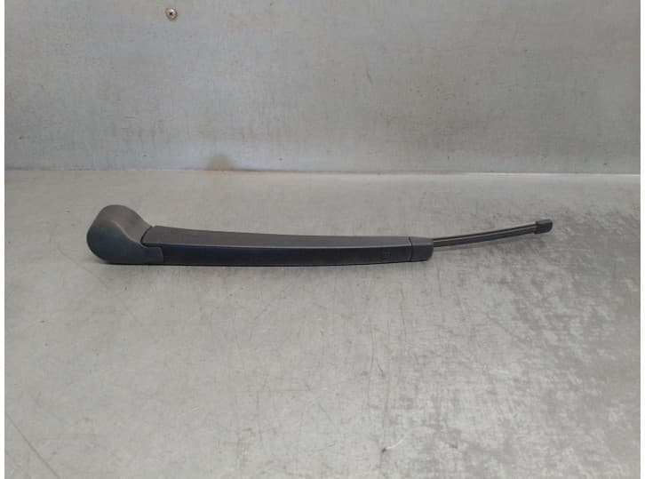 Recambio de brazo limpia trasero para volkswagen golf sportsvan vii (am1, an1) 1.6 tdi referencia OEM IAM 5G9955707