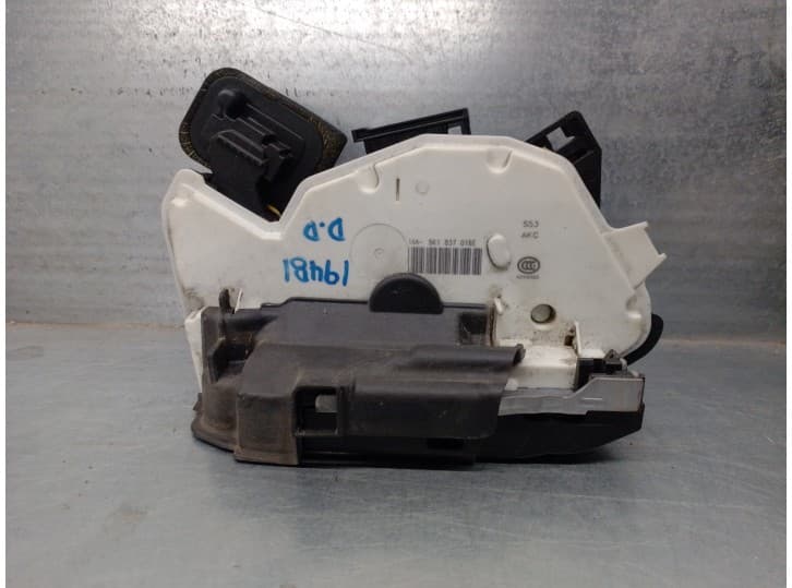 Recambio de cerradura puerta delantera derecha para volkswagen golf sportsvan vii (am1, an1) 1.6 tdi referencia OEM IAM 5K183701