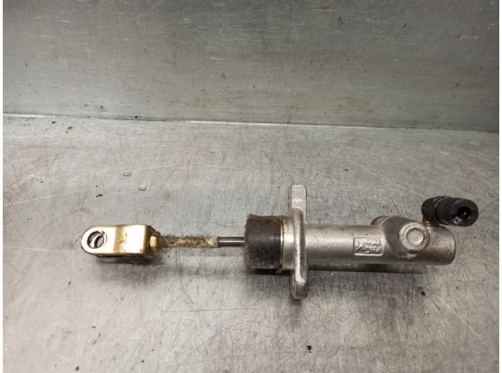 Recambio de bomba embrague para chevrolet aveo / kalos sedán (t250, t255) 1.4 referencia OEM IAM 96652647 96652647