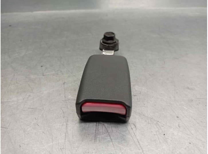 Recambio de enganche cinturon delantero derecho para chevrolet aveo / kalos sedán (t250, t255) 1.4 referencia OEM IAM DEL DER 4