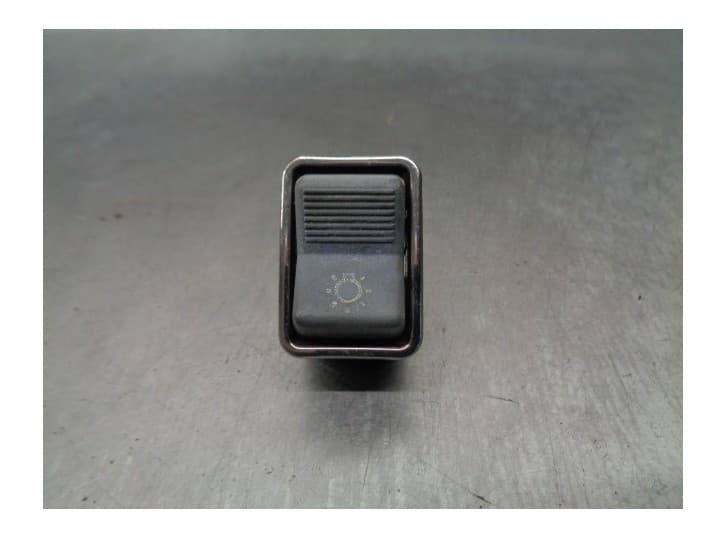 Recambio de interruptor para lada niva todo terreno ( 2121 / 21213 / 21214 / 21215 ) 1.6 referencia OEM IAM 4624645