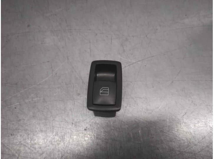 Recambio de mando elevalunas trasero derecho para mercedes-benz clase m (w164) ml 320 cdi 4-matic (164.122) referencia OEM IAM A