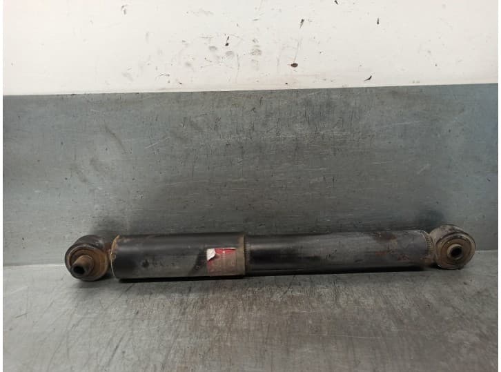 Recambio de amortiguador trasero izquierdo para hyundai s coupe (slc) 1.5 i referencia OEM IAM 5531023352 343183 KYB