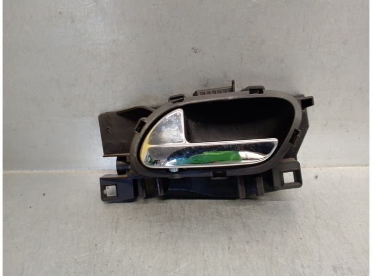 Recambio de maneta interior delantera izquierda para peugeot 5008 (0u_, 0e_) 1.6 hdi referencia OEM IAM 9683446877 5 PUERTAS