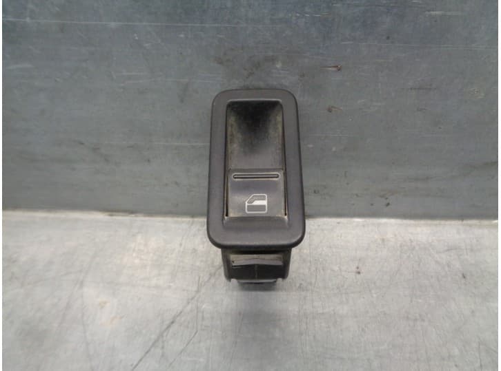 Recambio de mando elevalunas trasero derecho para volkswagen amarok (2ha, 2hb, s1b, s6b, s7a, s7b) 2.0 tdi referencia OEM IAM 7L