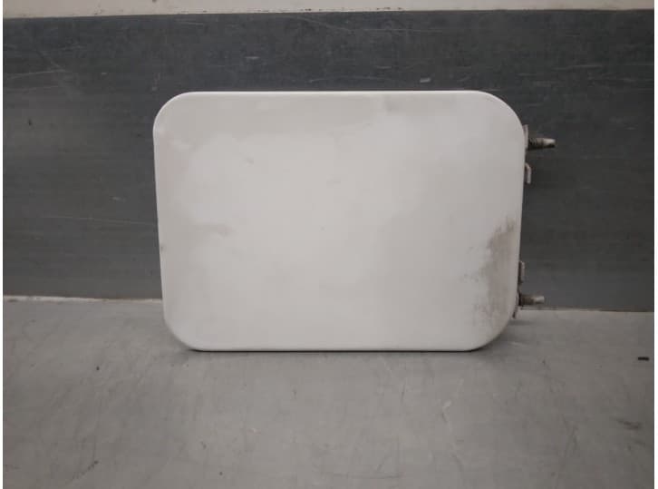 Recambio de tapa exterior combustible para renault 21 sedán (l48_) 1.7 (l48e) referencia OEM IAM 7750771546