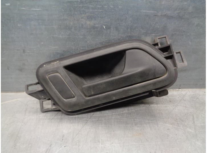 Recambio de maneta interior trasera derecha para volkswagen amarok (2ha, 2hb, s1b, s6b, s7a, s7b) 2.0 tdi referencia OEM IAM 2H0