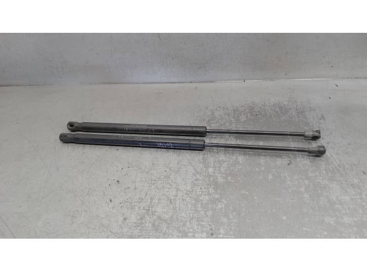 Recambio de amortiguadores maletero / porton para alfa romeo mito (955_) 1.3 multijet (955axp1a, 955ayc1a) referencia OEM IAM 50